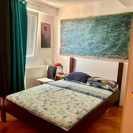 Flow Place Apartment *