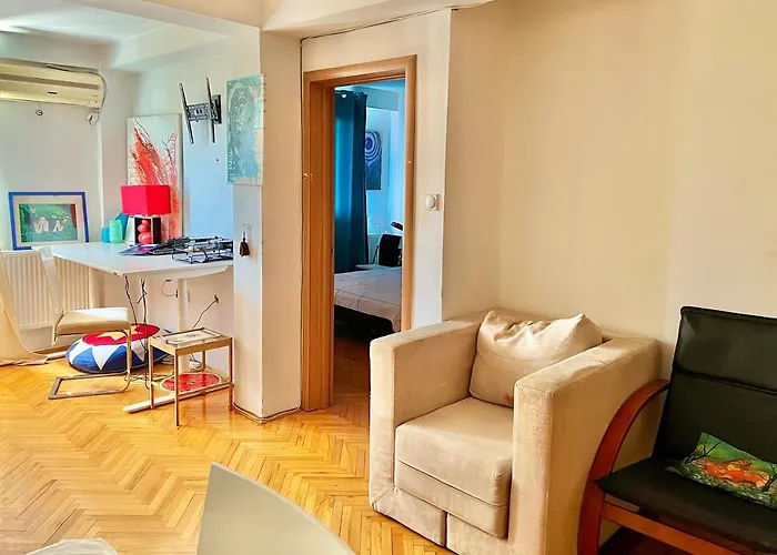 Flow Place アパート